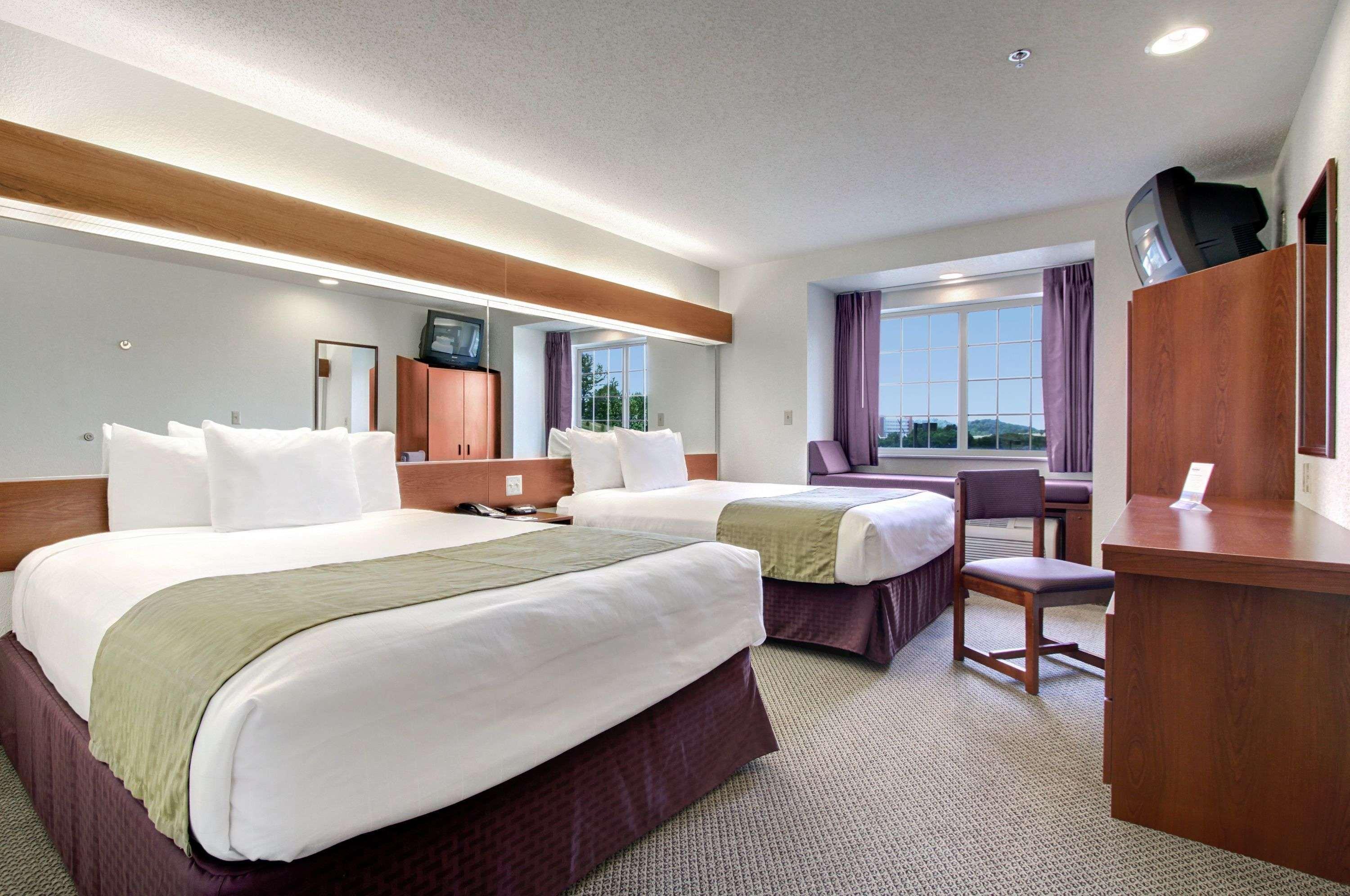 Microtel Inn & Suites By Wyndham Bridgeport Phòng bức ảnh